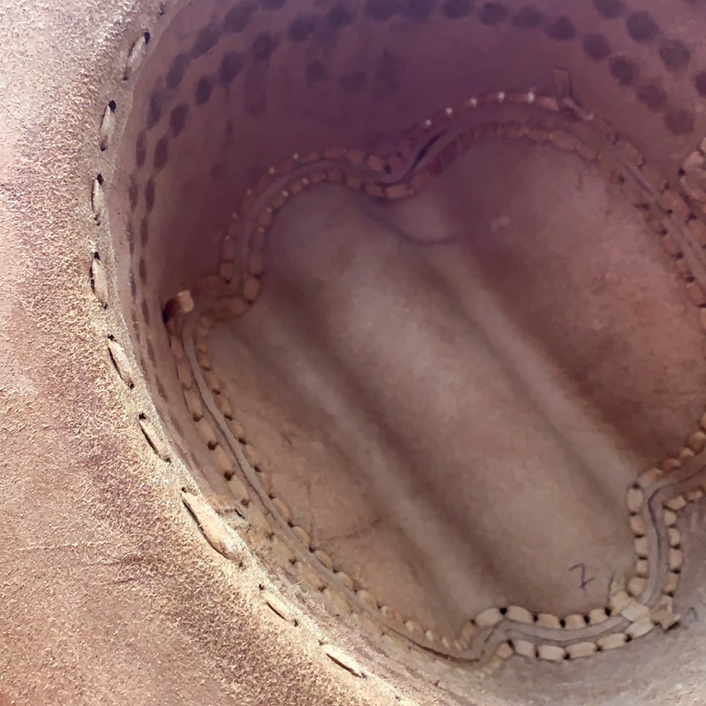 leather hat, in perfect condition. - Picture 4 of 5